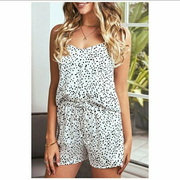 Satiny Polka Dot Cami & Shorts Set - Picture 4 of 8